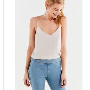 NWOT Silence & Noise Silk Cami
